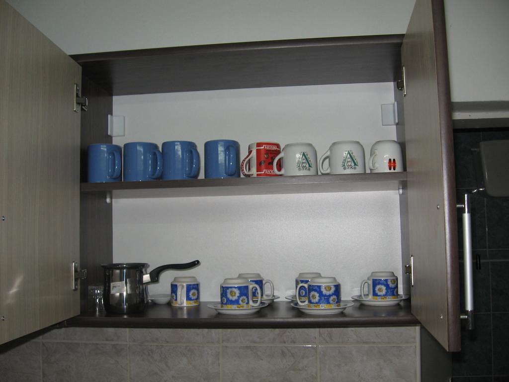 Green Apartment โนวีซาด ภายนอก รูปภาพ